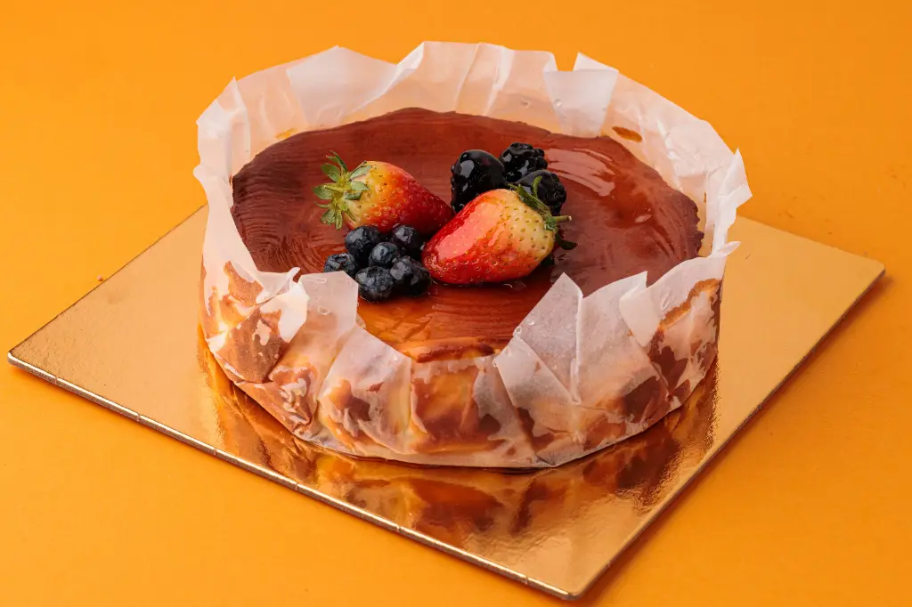 SANSEBASTIAN CHEESE CAKE 1KG
