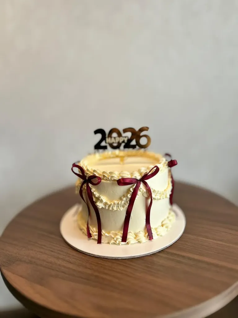 NEW YEAR BENTO CAKE 4