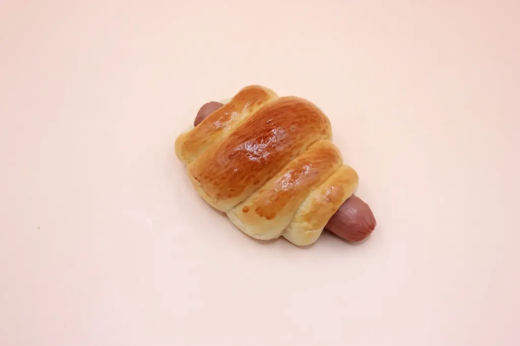 SAUSAGE ROLLX1